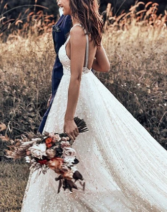 27 свадебных платьев в стиле бохо для свободной невесты + FAQ
